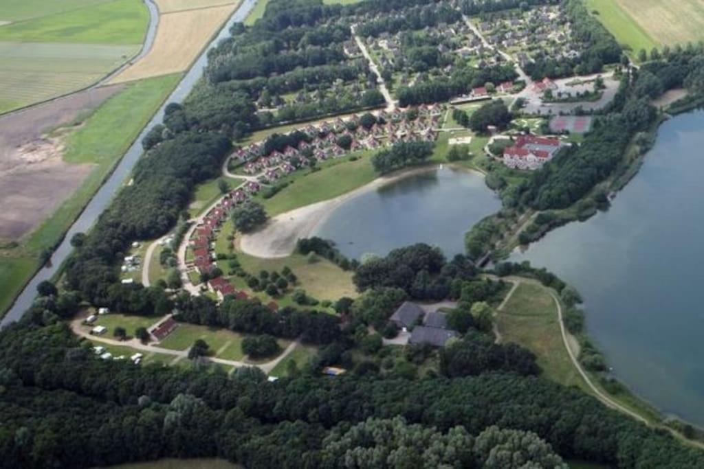 Gezellige Vakantiewoning Aan Het Water In Ewijk - Recreational Only No Workers Luaran gambar