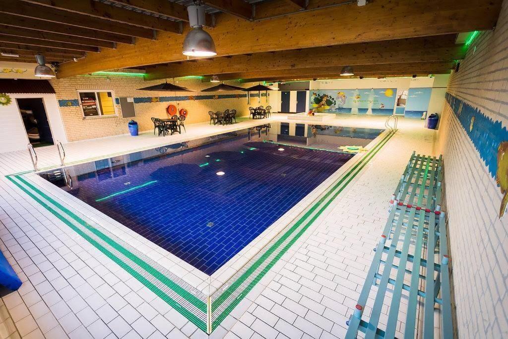 Gezellige Vakantiewoning Aan Het Water In Ewijk - Recreational Only No Workers Luaran gambar